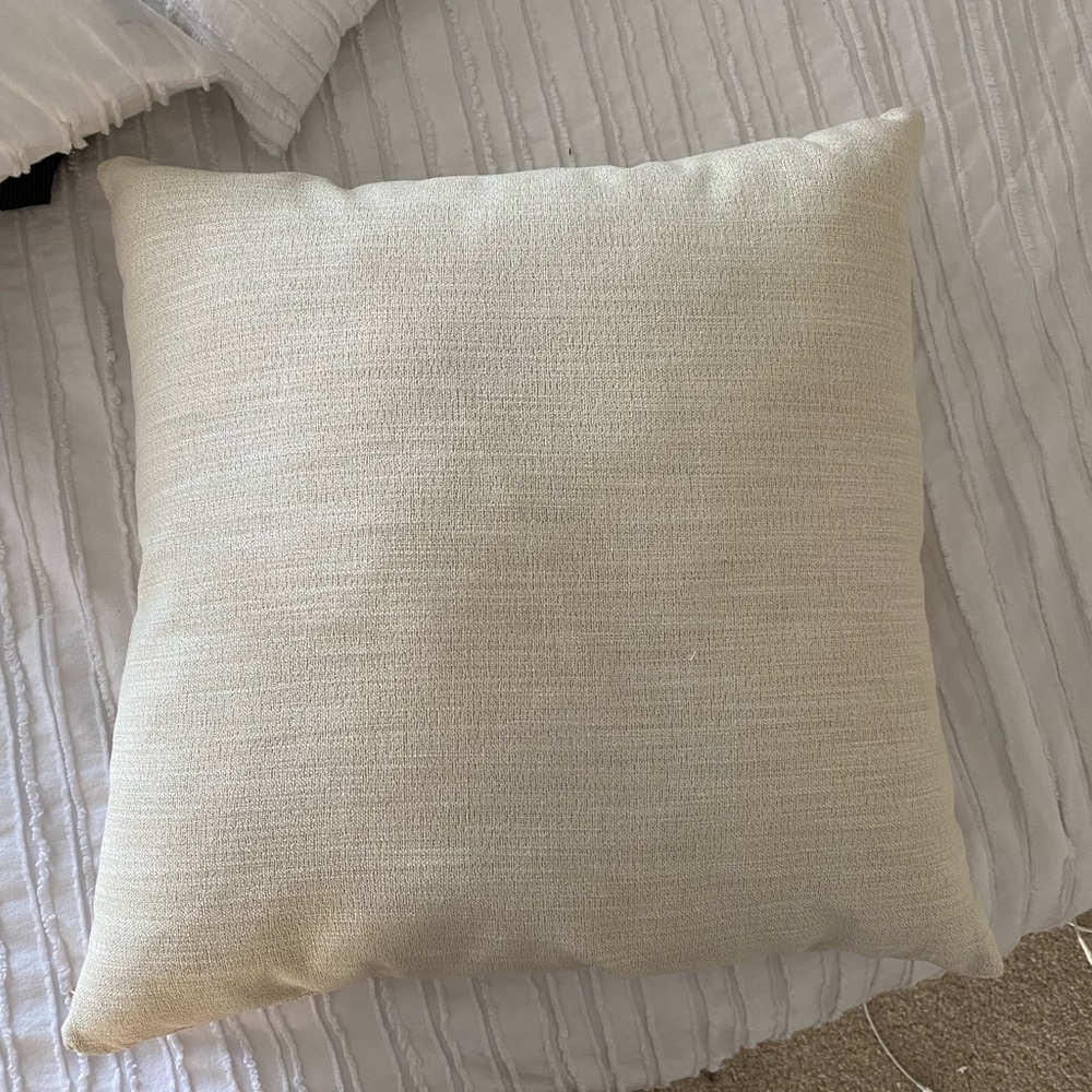 2 20 in beige mattress firm pillows never used